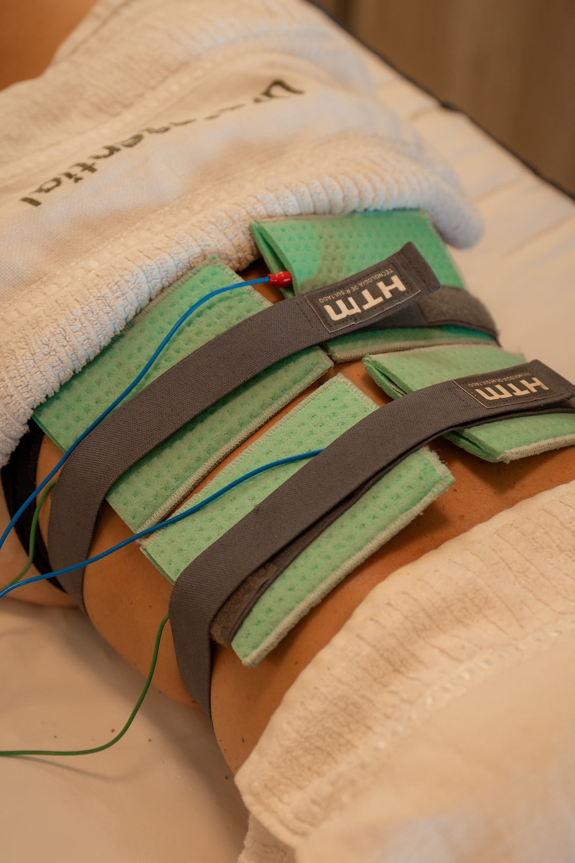 Aplicação de microcorrentes na UnaEssential